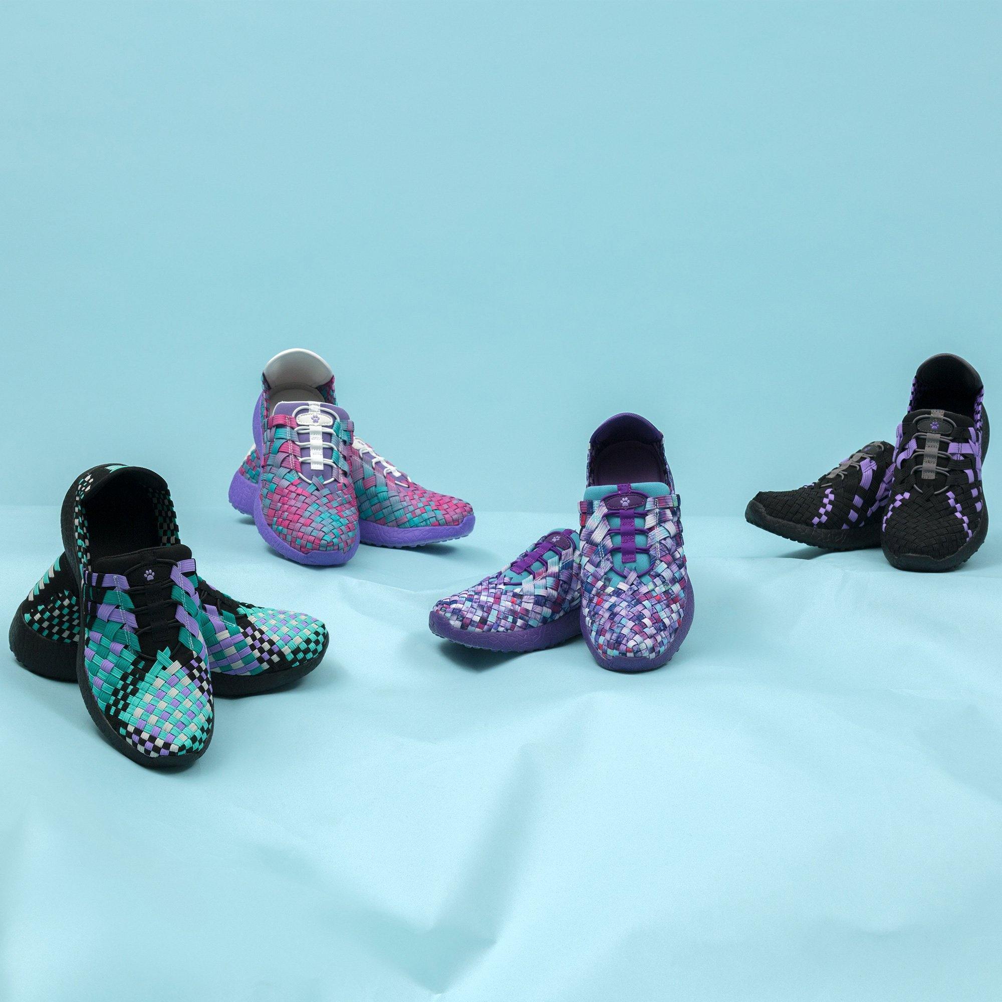 Purple Paw Woven Walking Shoes